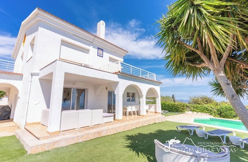 Sant Pere de Ribes Villa | Villa California Panoramic Sea View & Private Pool