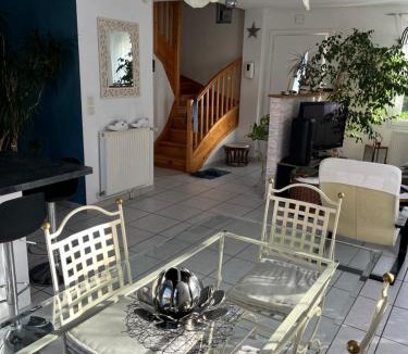 Andrezieux-Boutheon Villa | Villa calme le jasmin