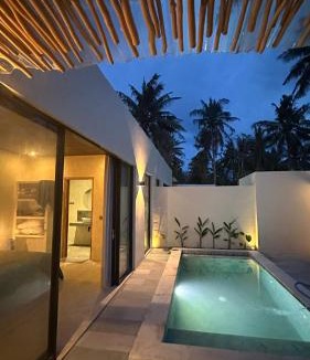Gili Trawangan Villa | Villa Canaria - Luxury New Villa Private Pool