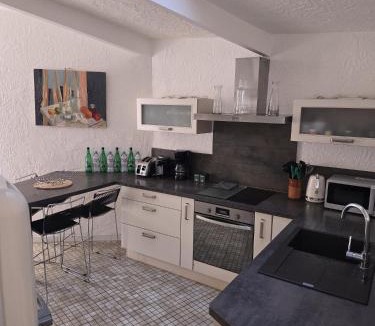 La Celle-sous-Gouzon Villa | Villa Cannes