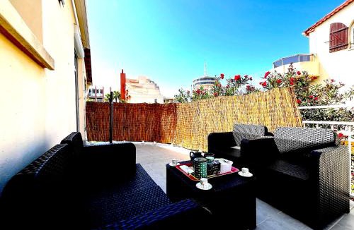 Palavas-les-Flots Villa | Villa Cantarela, Palavas plage, Vue mer