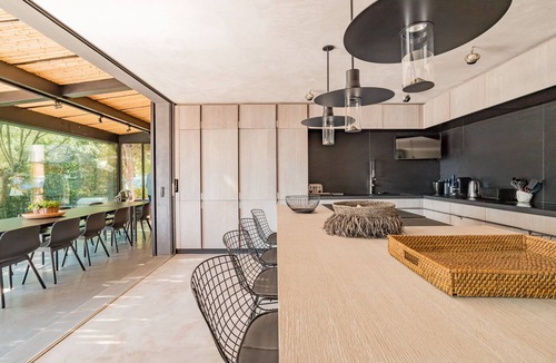 La Croix-Valmer Villa | Villa Cape Cod, Luxury beachfront property