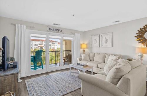 North Topsail Beach Villa | Villa Capriani Condo w/Direct Beach Access!