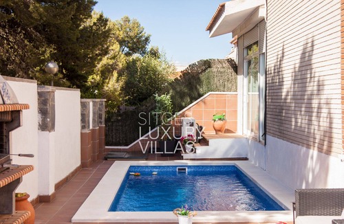 Les Roquetes Villa | Villa Carmen heated pool, 5 min. Sitges