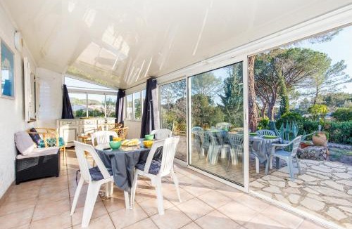 La Bouverie Villa | Villa Carole YourHostHelper.