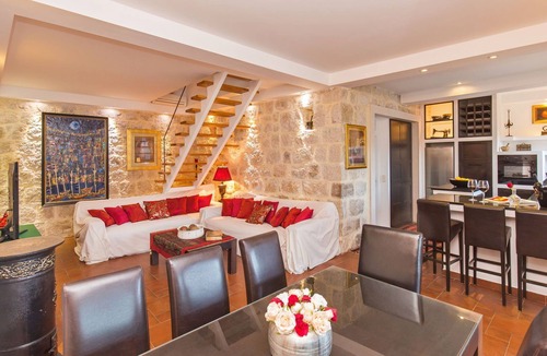 Cajkovica Villa | Villa Casa Colori with Swimming Pool