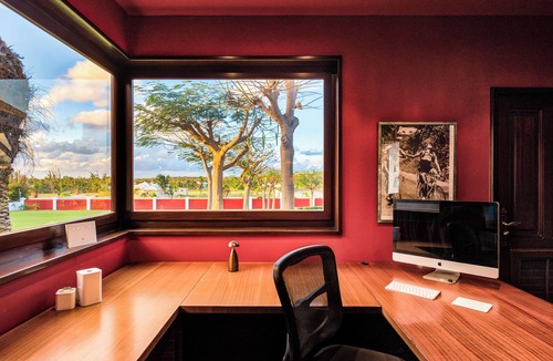 Plum Bay Boat Rental | Villa Casa De La Playa