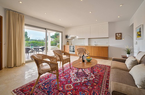 Moravit Villa | Villa "Casa Delfin" with Pool, Garden & Wi-Fi