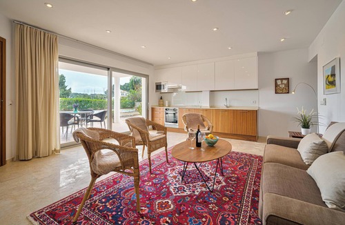 Moravit Villa | Villa "Casa Delfin" with Pool, Garden & Wi-Fi