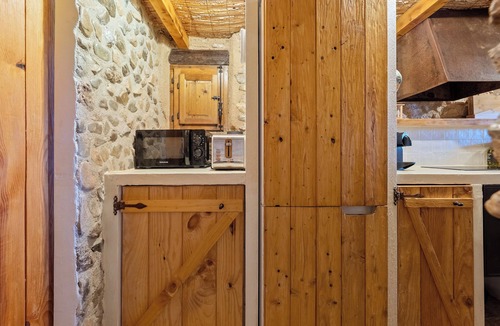 Riudoms Villa | Villa 'Casa Hostalets - Rural Luxury' with Mountain View, Private Pool and Private Terrace