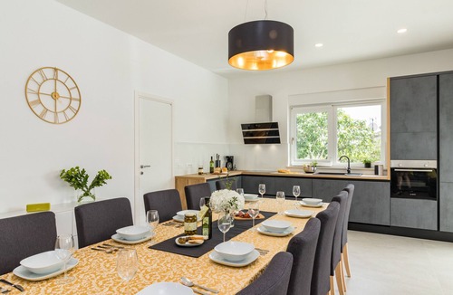 Skatari Villa | Villa Casa L for 10 people near Pula with heated salt - water pool and pet friendly