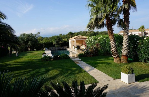 Saint-Cyprien Plage Villa | VILLA "CASA LAGUNA" ON THE LAGOON PENINSULA OF SAINT CYPRIEN PLAGE