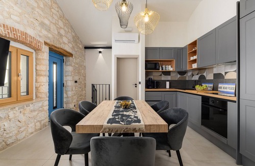 Mugeba Villa | Villa Casa Mar with pool in Porec ,Istria