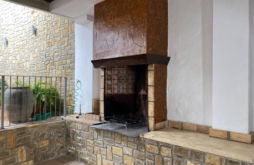 Chella Cottage | Villa - Casa Rural Frigols