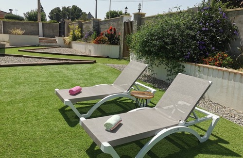 Lliria Villa | Villa 'Casa Segunda' with Mountain View, Wi-Fi and Air Conditioning