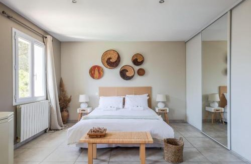 Villeneuve-les-Avignon House | Villa Castagnole - Welkeys