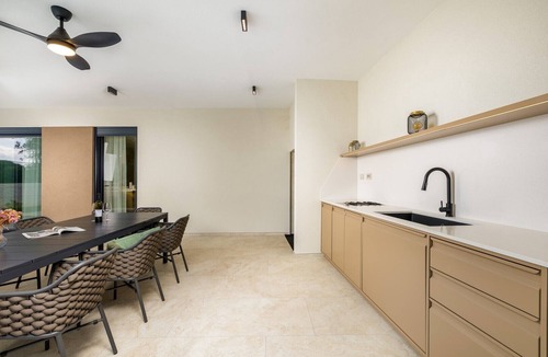 Heki Villa | Villa Castanea – Stylish 3-Bedroom Villa with Private Pool in Peaceful village