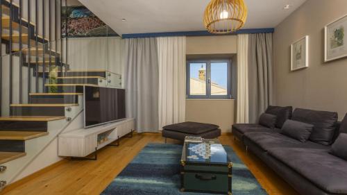 Omisalj Villa | Villa Castel Muschio by Villas Guide