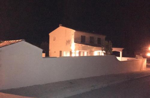 Castellane House | villa-castellane
