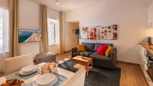 Cove Murtar Apartment | Villa Catania