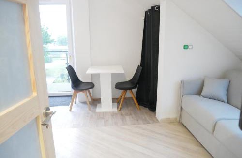 Aix-les-Bains Apartment | Villa Cathy Studio Terrasse Léane