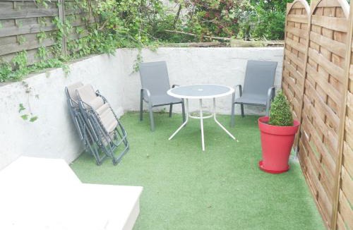 Aix-les-Bains Apartment | Villa Cathy Studio Terrasse Léane