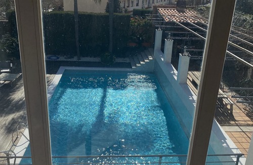 Masnou Villa | Villa Cela 5 minut. walk from the beach. Barcelona 25min. by car. A/C. Design.