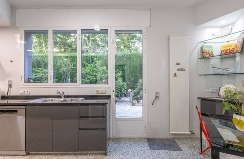 Masnou Villa | Villa 'Cela' with Sea Views, Wi-Fi and Air Conditioning
