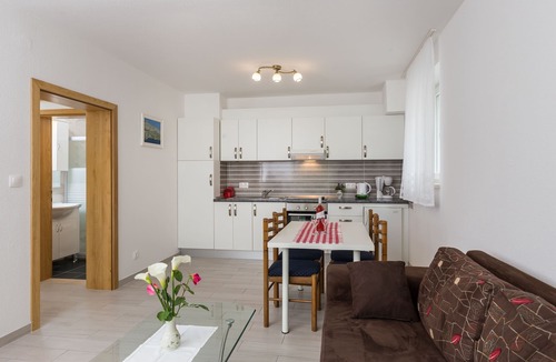Dubrovnik Apartment | Villa Celenca - Two Bedroom Apartment with Terrace and Pool View