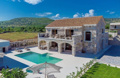 Businci House | Villa Cera (V4271-K1) - Unešić