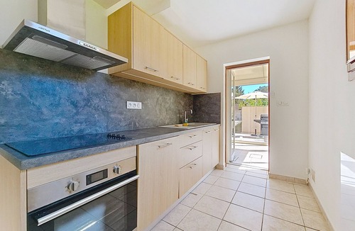Villeneuve-les-Avignon Villa | Villa Charlotte quiet Air-conditioned near Avignon heated swimming pool* Petanque