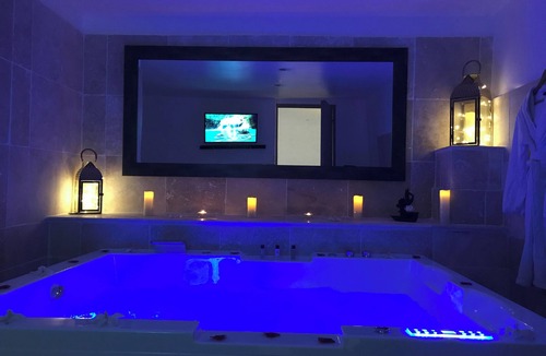 Massoins Bed & Breakfast | Villa Charlène Chambre Charlène