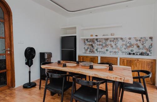 Sei Pinang Villa | Villa Charlotte