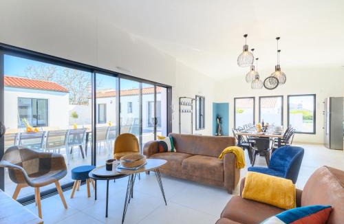 Barbatre Villa | Villa Charme de la Blancharderie by Interhome