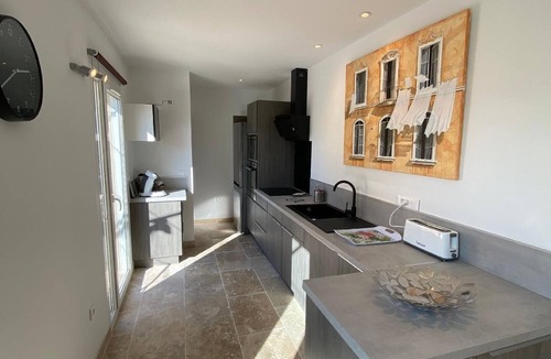 Tavel House | Villa Chemin du Lirac in Tavel