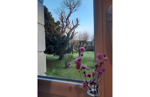 Villers-Bretonneux Villa | Villa Chic Avec Piscine aux Portes D'amiens