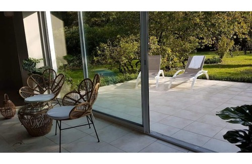 Villers-Bretonneux Villa | Villa Chic Avec Piscine aux Portes D'amiens