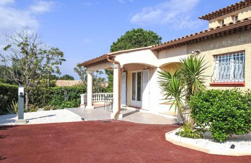 La Bouverie Villa | Villa Chopin by Interhome