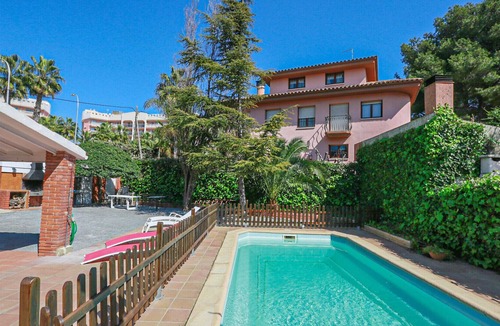 Salou Villa | VILLA CIURANA - Villa for 11 people in Salou
