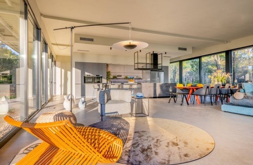 Vrboska Villa | Villa Clasa - Four Bedroom Villa, Sleeps 8