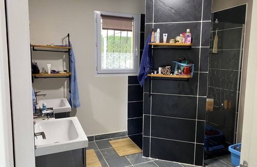 Saint-Nazaire Apartment | Villa Clauzet Provence