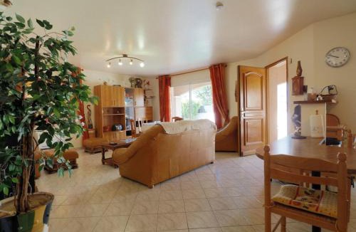 Le Grau-Du-Roi Apartment | Villa clim, piscine, animaux OK - 8 pers. - FR-1-874-35
