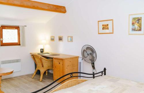 Les Ayguades Villa | Villa climatisée 3 pièces pour 4 pers., avec WIFI, parking et piscine - Proche plage - FR-1-409-93