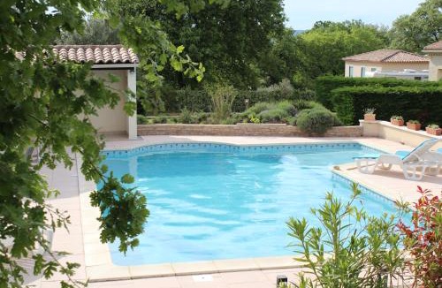 Pont-Saint-Esprit Villa | Villa climatisée avec piscine