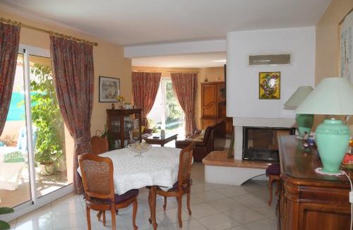 Laroque-des-Alberes Villa | Villa climatisée piscine privée classée 4 étoiles