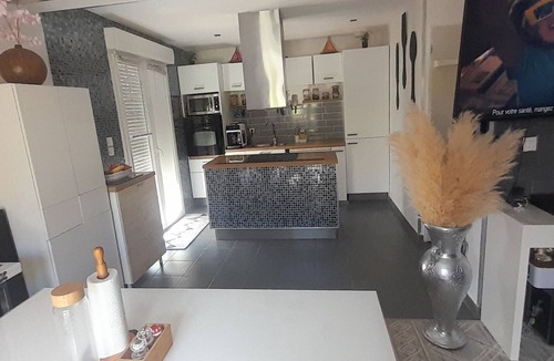 Aimargues Villa | Villa close to the beach