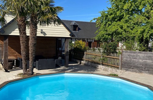 Mesnil-en-Ouche Villa | Villa Club One · Padel · Piscine · 7 ch · 20 pers.