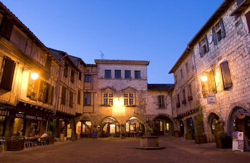 Castelnau-de-Montmiral Villa | Villa Corduriès - air conditioning & heated swimming pool in the castle grounds - III