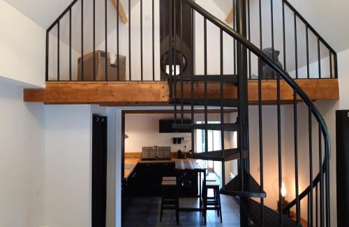 Saint-Jean-aux-Bois House | Villa Cocoon