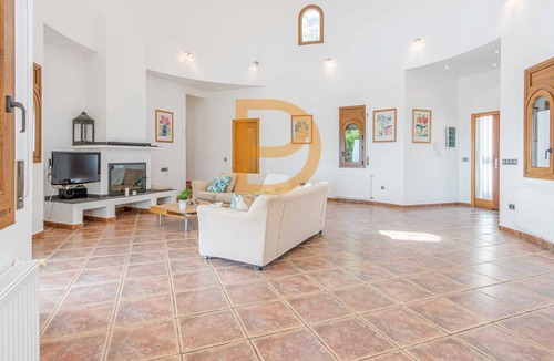 El Mas Isaac Villa | Villa Colina - Swimming Pool and BBQ